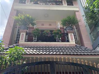 3 bước ra mặt tiền nhà đẹp 4 tầng  5x9m khu bt vip đồng xoài  chỉ 6 tỷ hơn