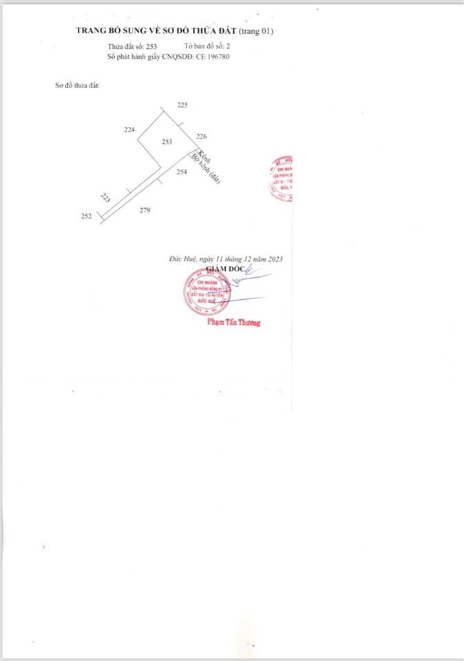 Cần bán lô đất 923m2 full thổ cư ấp chánh, xã bình hòa bắc, đức huệ long an