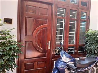 Bán nhà 5 tầng vị trí vàng thạch bàn sát trường học