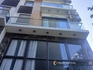 Siêu phẩm lô góc nhà 6 tầng sát cầu vĩnh tuy gara ô tô 7 chỗ vào nhà