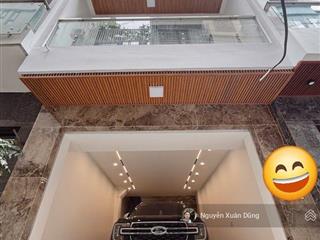 Siêu phẩm nhà ngõ gara ô tô tránh ngọc thụy  long biên