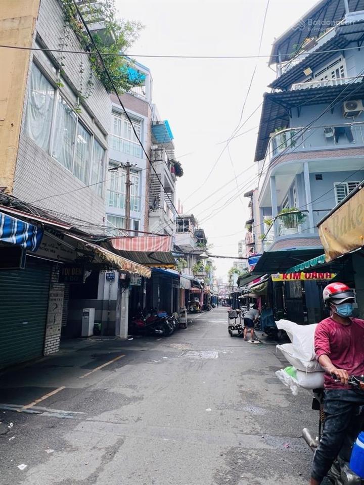 Ô tô chạy khắp xóm bán nhà đẹp  ở ngaybàn cờnhỉnh 7t