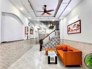 Chính chủ đang cần bán căn nguyễn kiệm, gần bệnh viện quân y , giá 1tỷ580/ 1t2l, sổ riêng