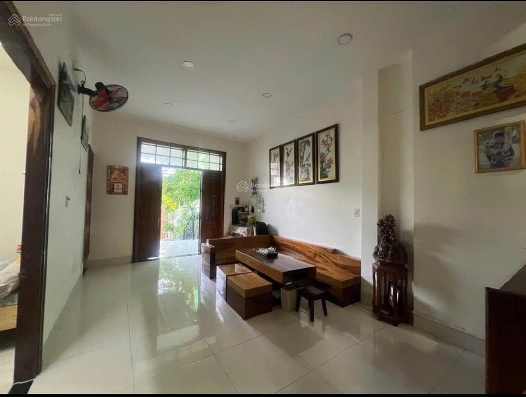 Bán biệt thự mini dt 168m2  2t  3pn  ôtô đậu cửa  vĩnh hoà  nha trang  chỉ 6tỷ3