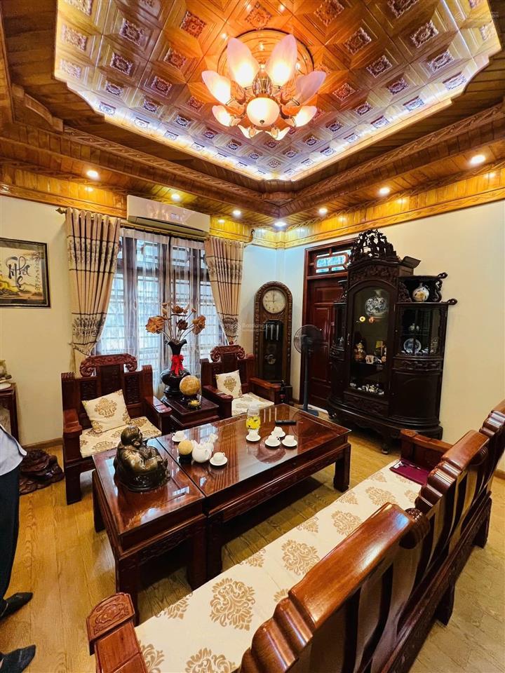 Bán nhà hoàng quốc việt  cầu giấy  90m2x4t  ô tô đỗ  xây tòa cho thuê dòng tiền khủng