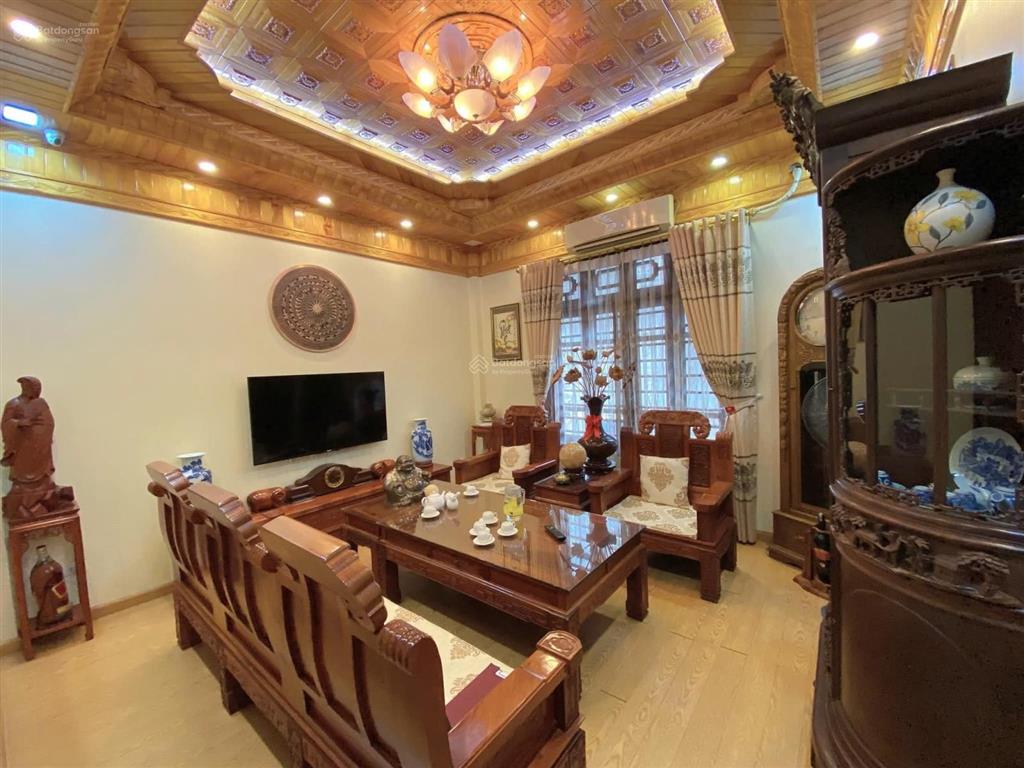 Bán nhà hoàng quốc việt  cầu giấy  90m2x4t  ô tô đỗ  xây tòa cho thuê dòng tiền khủng