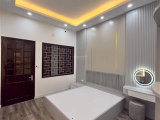 Chính chủ bán nhà hoàng hoa thám, tây hồ  5 tầng 30m2, cách phố ô tô 30m, trước nhà thông thoáng