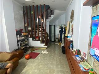 Bán nhà riêng ngõ 32 lạc long quân  tây hồ  cách mặt phố 30m, ngõ thông có kd nhỏ 25m2, 5 tầng.