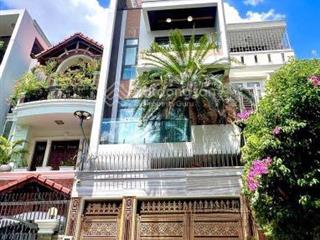 Tôi bán gấp nhà bạch mãcư xá bắc hải,quận 10 giá6,2tỷ/77m2 (5,5x14m). sổ đẹp. hđt 27triệu/tháng