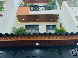Bán gấp nhà riêng 4pn, 4wc, 48m2 tại phường 2, q10, giá 4,85 tỷ sổ hồng riêng