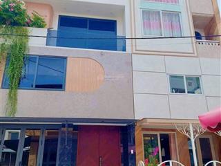 Bán nhà riêng 2 mặt tiền lê quang địnhgò vấp giá 6tỷ32/ 134m2 sổ hồng riêng, công chứng liền