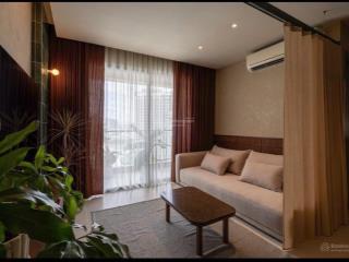 Thuê 2pn 2wc 80m2 tôn gỗ mới 100% ban công view chill  bến vân đồn quận 4 gần q1 q3  0775 924 ***
