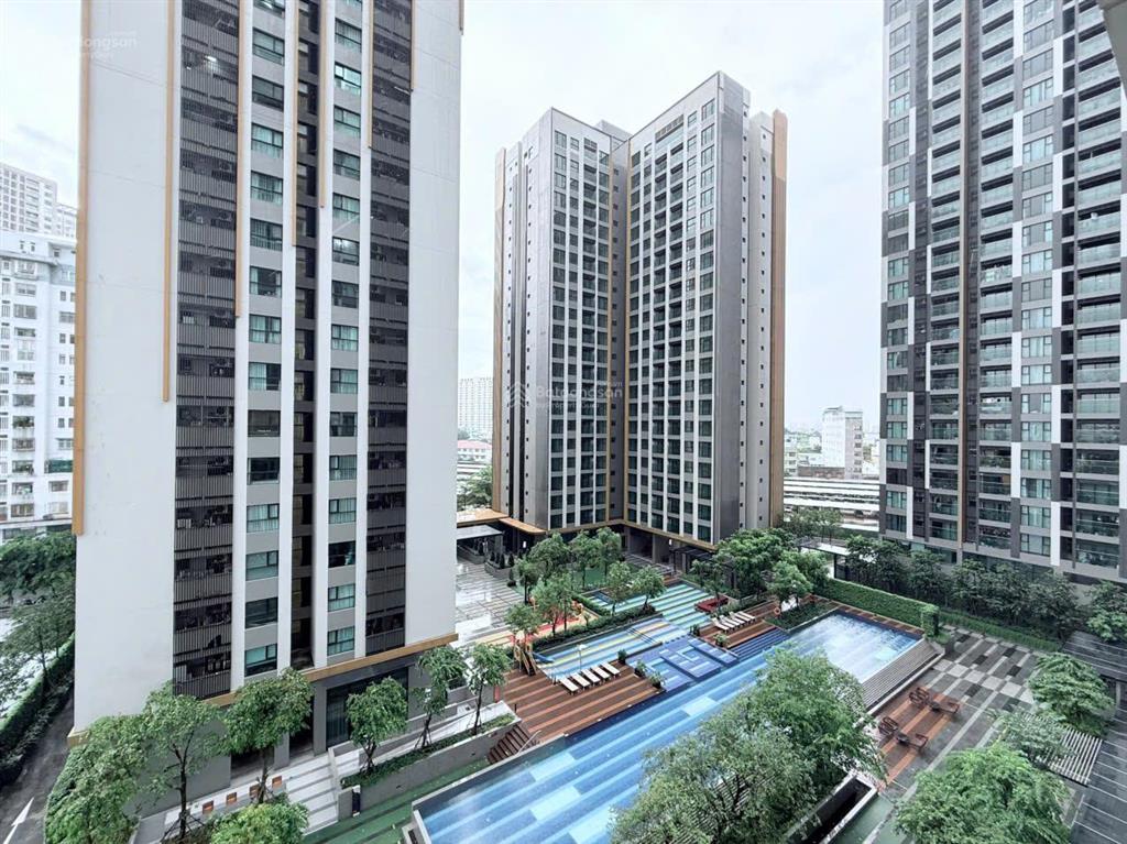 Thuê de la sol mới 100% 2pn2wc 76m2 ban công view sông siêu thoáng bến vân đồn quận 4 0775 924 ***