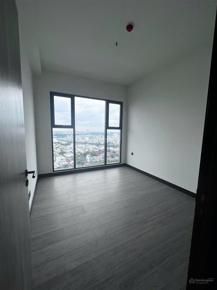 Mua bán delasol 2pn2wc 94m2 view sông nội thất cao cấp  bến vân đồn quận 4 sát q1 q3  0775 924 ***