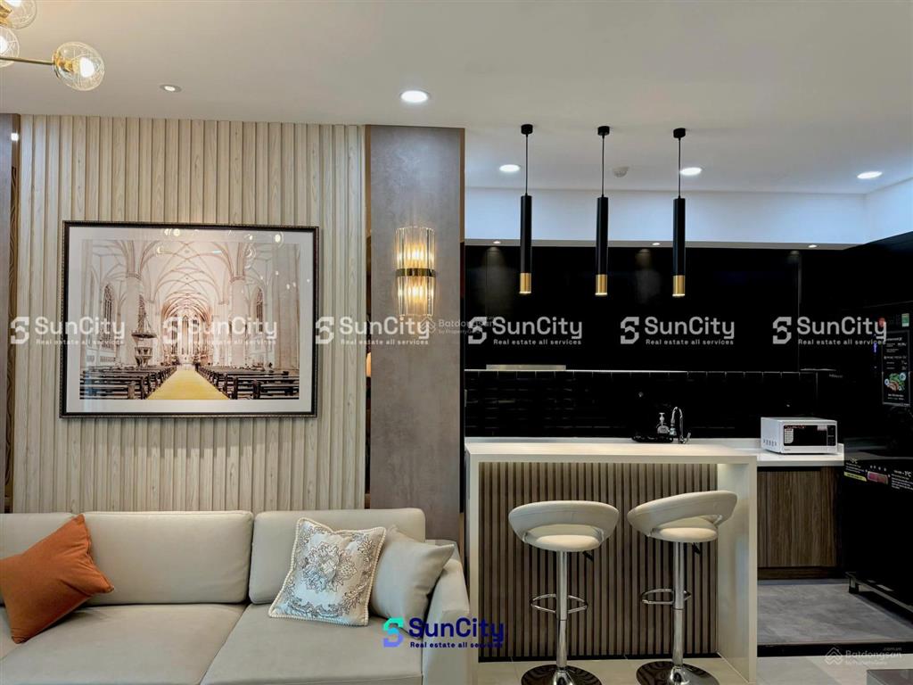 Thuê ngay 2pn2wc 86m2 mới 100% nội thất luxury view sông bến vân đồn quận 4 sát q1 q3  0775 924 ***