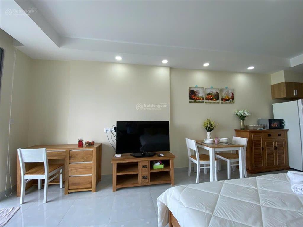 Thuê millennium 35m2 ban công view sông mới 100% ngay bên vấn đồn quận 4 sát q1 q3  0775 924 ***
