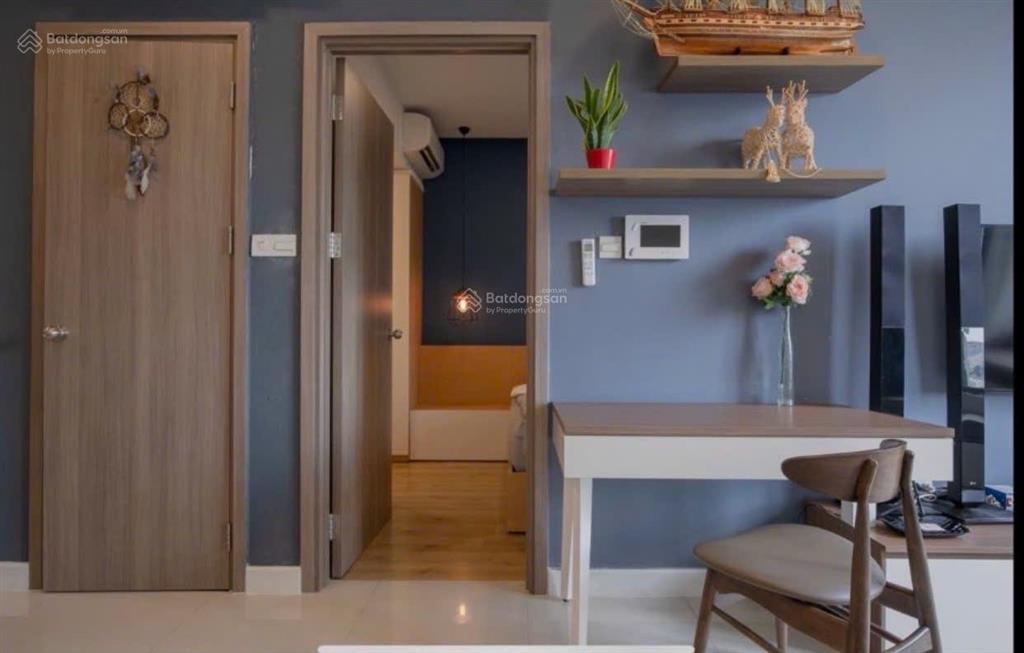 Thuê ngay icon 56 1pn, 51m2 mới 100% full nội thấtbến vân đồn sát cầu ba son quận 1  0775 924 ***