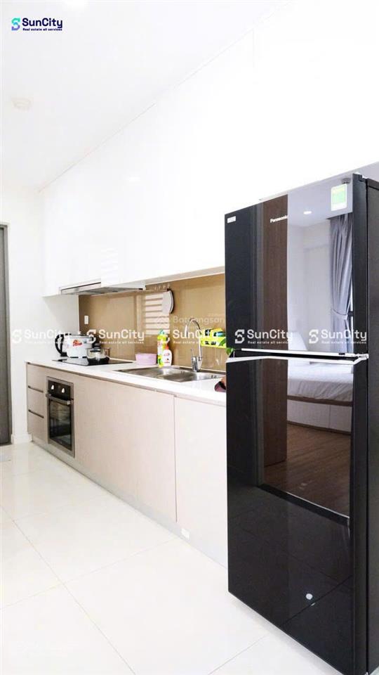 Thuê căn hộ 2pn 2wc 74m2 cao cấp ban công full view bến vân đồn, q4 (gần q1)  harry 0775 924 ***