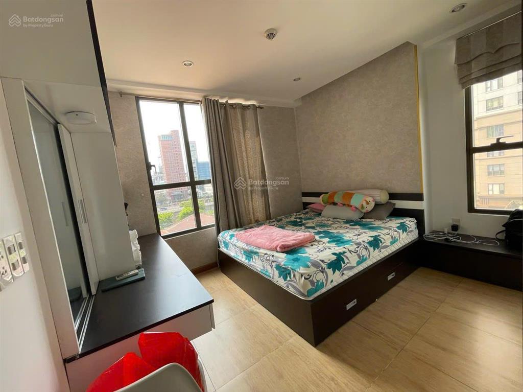 Thuê icon 56 3pn2wc 90m2 view sông giá chỉ 22tr ngay bến vân đồn quận 4 sát q1 q3  0775 924 ***