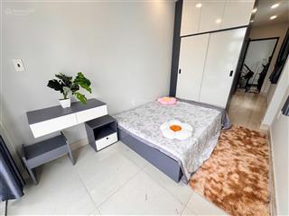 Cho thuê chdv ban công 1pn tách bếp, máy giặt riêng, tại quận 10, gần đh bách khoa, hoa sen, huflit
