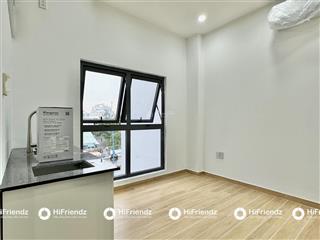 Duplex mới 100% full nt, gác rộng ở được 4 người 4 xe, cửa sổ lớn view đường hai bà trưng cực đẹp