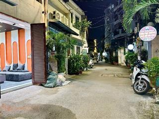 Bán nhà riêng gò vấp hẽm ô tô, 3 pn có 1 pn tầng trệt, tặng toàn bộ nội thất mới