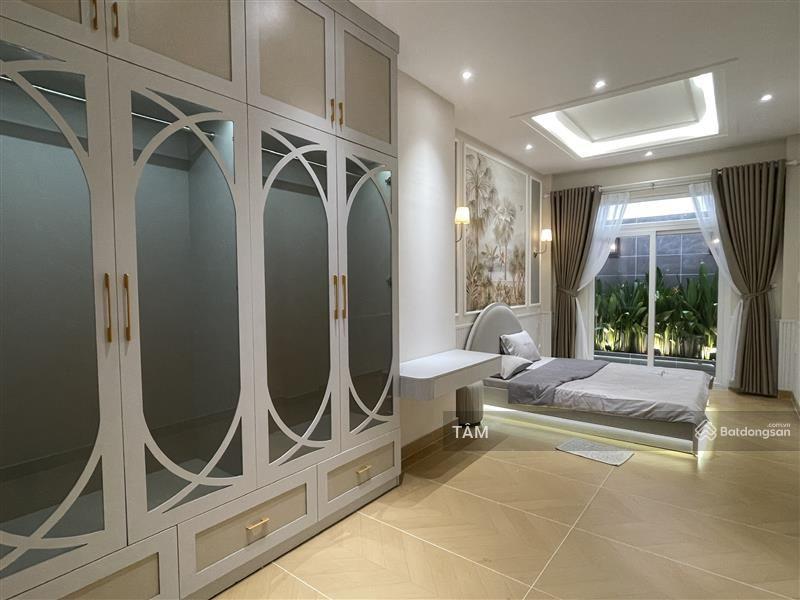 Nhà mới dọn vào ở ngay cv làng hoa p8 gv dt 86m 3 lầu  chỉ 7,6 tỷ