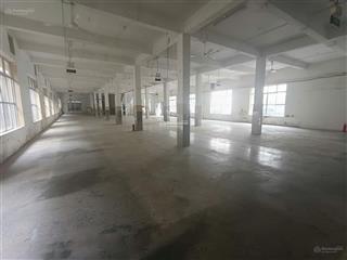 Cho thuê kho xưởng vạn phúc hà đông, dt 2003000m², xe container vào tận nơi, giá chỉ 130k/m²