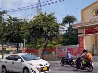 Vị trí cực vip mt căn góc cây trâm, gần công viên làng hoa, p9 gv, 8*16m, 4 tầng giá 29 tỷ còn tl