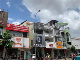 Nhà mtkd quang trung p10, dt 4x14m đúc 4 tấm giá 11.5 tỷ tl