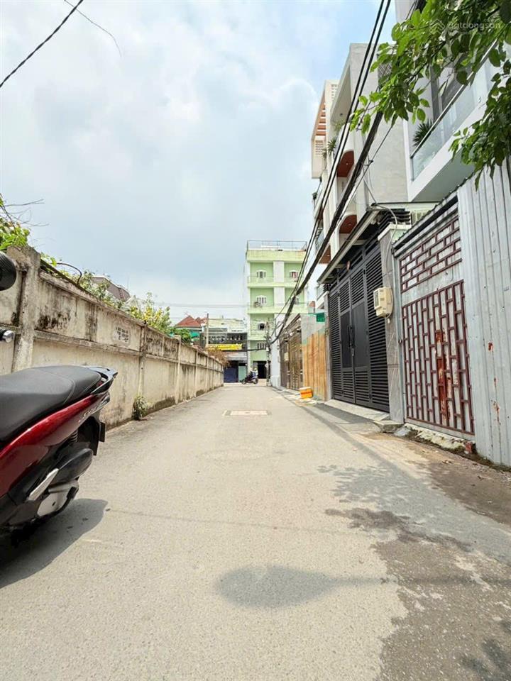 Lô đất hxh khu phân lô dương quảng hàm p6, dt 4x17 giá 8.3 tỷ