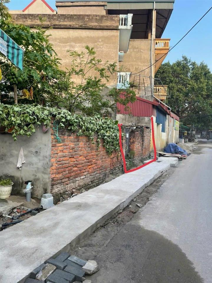 Bán 64.6m2 trục chính kinh doanh thôn thái bình, xã đông anh