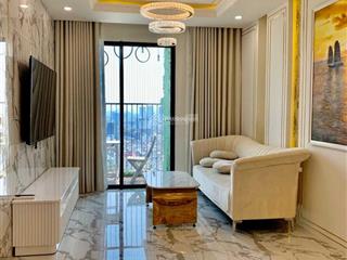 Tôi bán căn góc cc indochina tower q.1. dt 75m2 2p 2wc. sh. lầu 10. giá bán 5,8 tỷ.  0778 338 ***