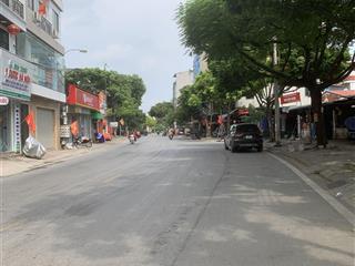Nhà đẹp ở ngay khu đấu giá mậu lương  ô tô ngủ trong nhà  khu dân trí cao tiện ích bạt ngàn