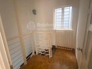 Bán dãy nhà hẻm rộng khu ít bán đường số 47, tân quy, q7  7.5 tỷ