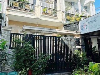 Bán nhà trệt lầu hẻm xe hơi bà điểm hóc môn 5x18 giá 4.6 tỷ còn thương lượng