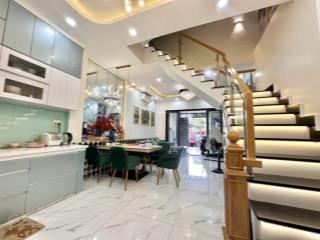 Siêu phẩm nhà đẹp 4 tầng lung linh xe 5 chỗ trong nhàtrung tâm phước long bquận 9
