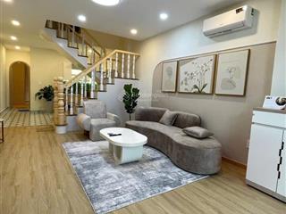 Nhà đẹp  tặng full nội thất  khu yên tĩnh  6.1 tỷ