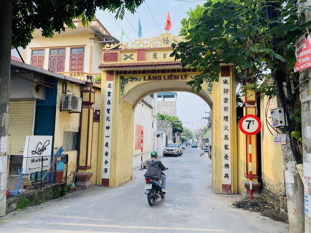 Rẻ nhất phù lỗ mt 7,7m lô góc ngõ nông ô tô đỗ cửa nở hậu giá đầu tư