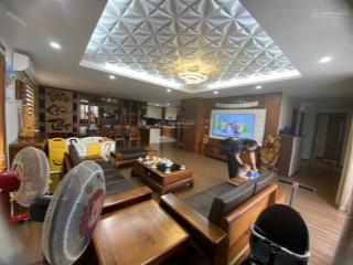 Bán căn hộ cao cấp udic westlake  168m2  căn rộng sống thoáng  không view tâm linh  giá tốt