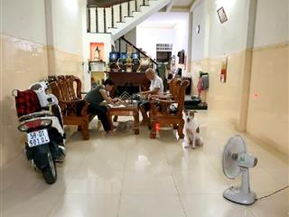 Bán nhà tân phú  khu vip gò dầu, tân sơn nhì  xe hơi vào nhà  dân trí cao  4.2x19  3 tầng