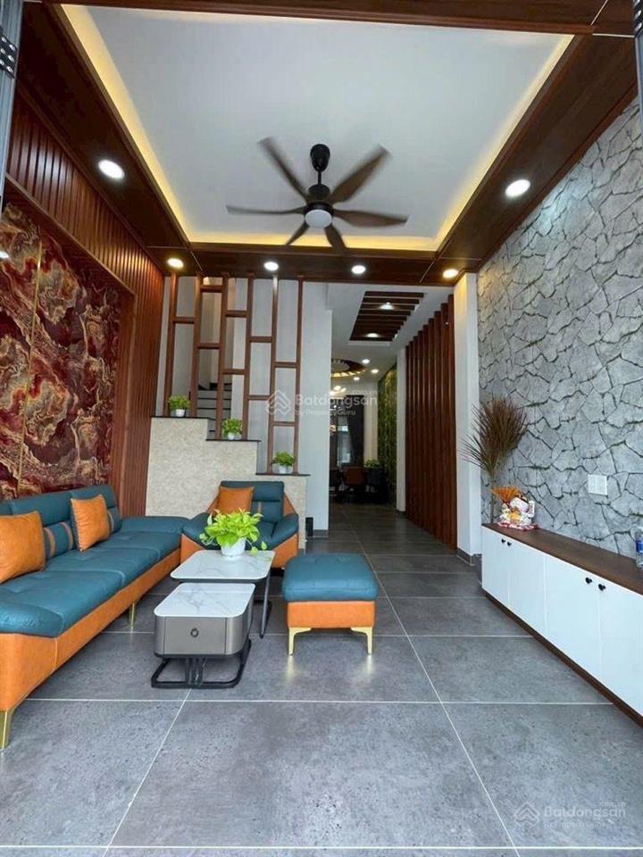 Mtkd trần thủ độ ngay nguyễn sơn, 4 tầng 48m2(4.2x12m) đường 12m có vỉa hè, 3pn 4wc