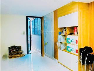Nhà 3 tầng nở hậu  vị trí đẹp  cách mặt tiền tôn đản 50m  khu kd sầm uất phường 8  quận 4