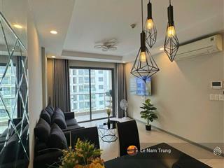 Bán giá cực tốt căn the gold view quận 4 66m2 2pn 2wc 2,14 tỷ full nội thất
