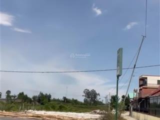Lô góc đầu đường đồng khởi quốc lộ 1a , nam phước