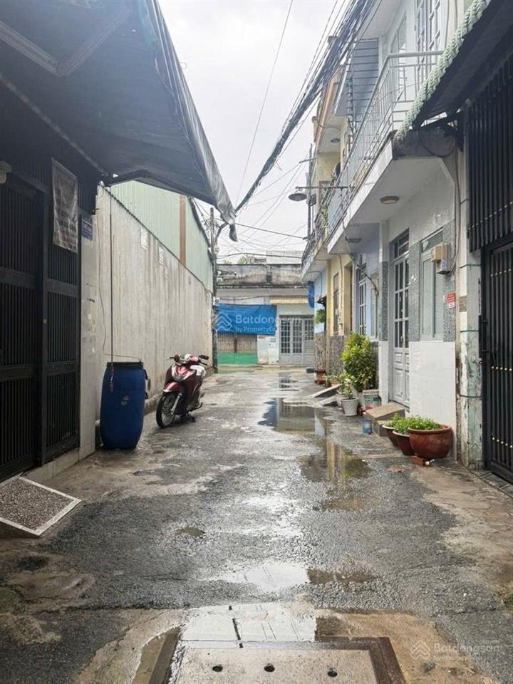 Bán đất tặng nhà hẻm xe hơi nguyễn ảnh thủ ngay trung tâm sầm uất tiện về gò vấp  nở hậu tài lộc