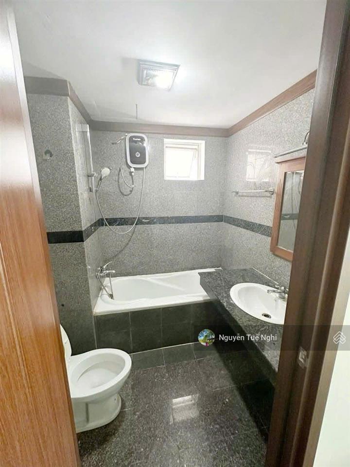 Bán căn hộ hoàng anh gia lai 2, quận 7, dt 95m2, 2pn 2wc giá 1ty780