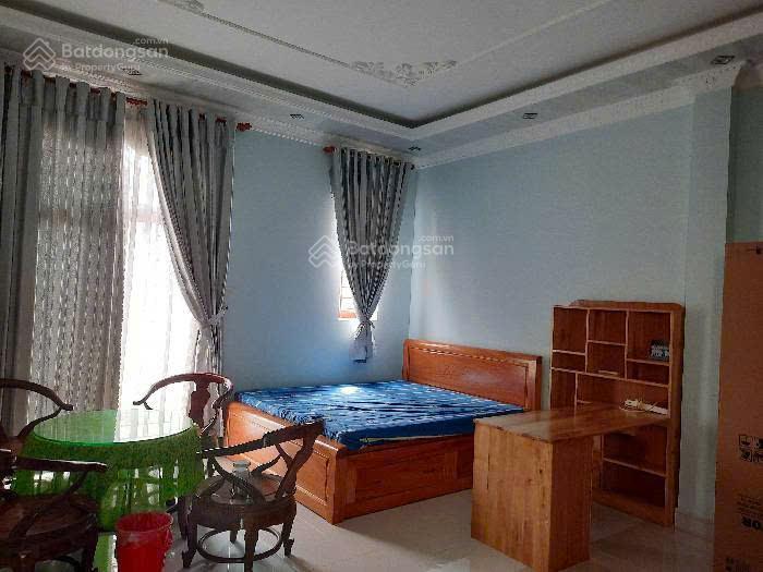 Biệt thự sân vườn 190m²  full nội thất gỗ đỏ  hạ chào giảm 300tr, giá mới chỉ 8 tỷ  hóc môn