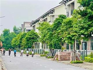 Chính chủ bán gấp căn shophouse centa city, giá rẻ nhất thị trường, pháp lý chuẩn