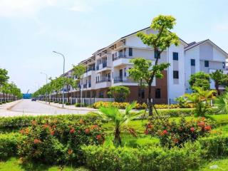 Bán gấp shophouse centariverside  120m2  giá 7,8 tỷ  sổ hồng sẵn sang tên ngay, sát hà nội